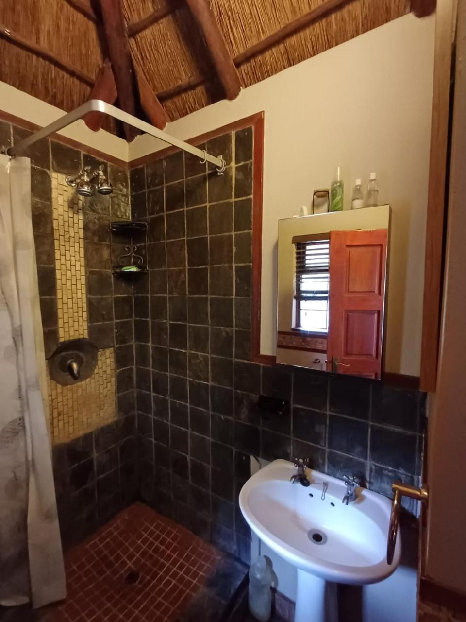 Adorable Unique Guest House - African Bush Feel Kalkheuvel Luaran gambar